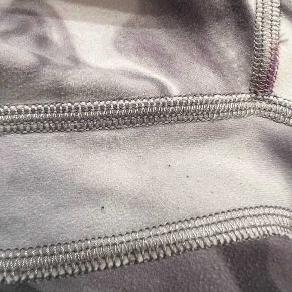 Lululemon Unicorn tears align legging - Picture 7 of 7